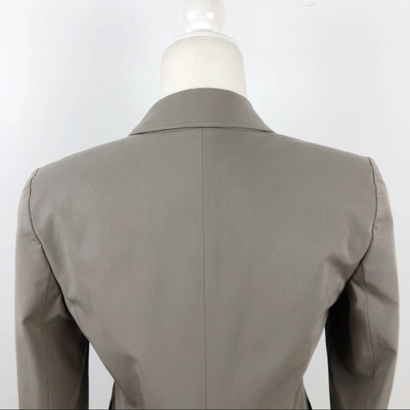 Theory Tailored fitted 2 Button Front Blazer Sz 6 - Picture 8 of 13